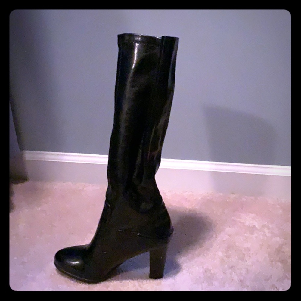 Non-leather boots-brand new!